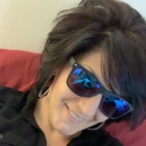 Meet your Posher, Ali